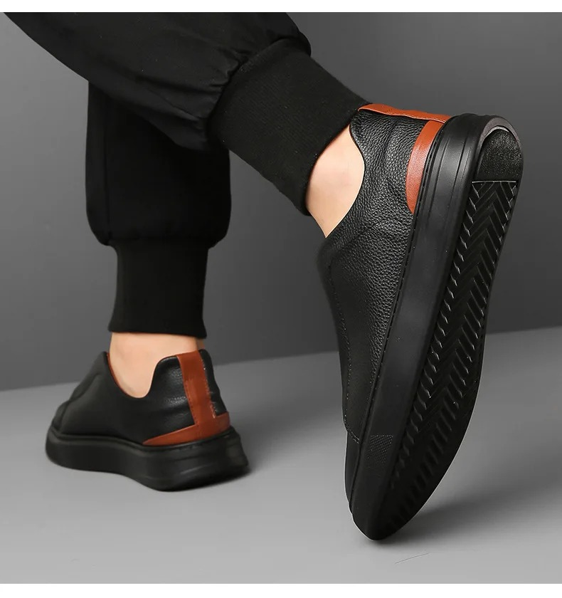 Capri Sneakers